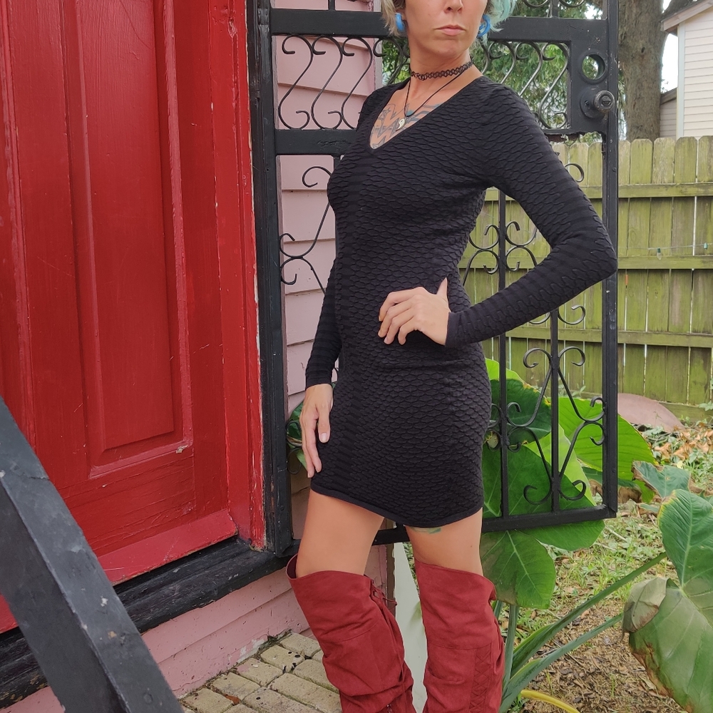 Black knit textured dress